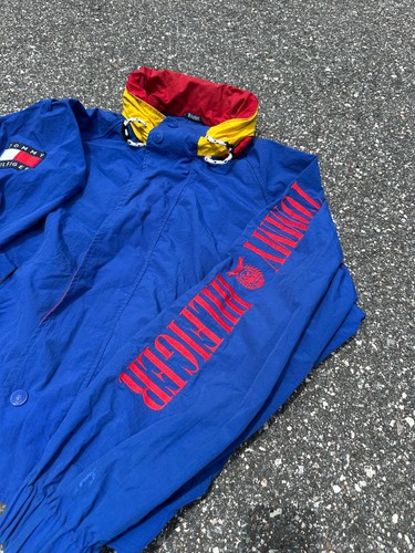 Chaqueta Tommy Hilfiger Clásica De Colección Azul Amarillo Rojo Logotipo Delechozado Con Capucha Talla LRG - Imagen 2 de 16