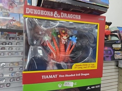 Super7 S7 Ultimates Dungeons and Dragons TIAMAT 15 Inch Deluxe Figure New In Box