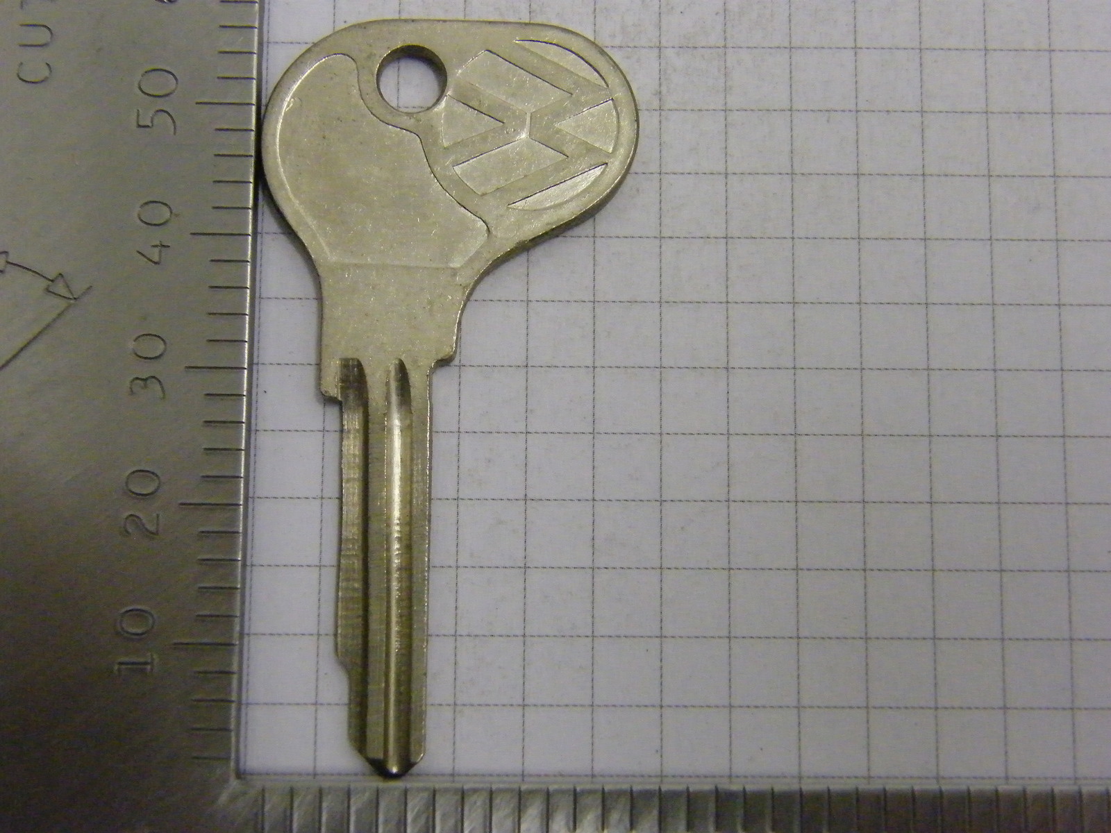 Volkswagen 357837219AROH - Llave En Bruto Sin Fresar, Llave De