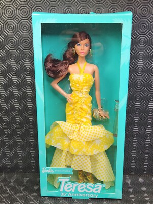 Poupée Teresa Barbie Signature 35th Anniversary – HJX32, Gold Label 2023