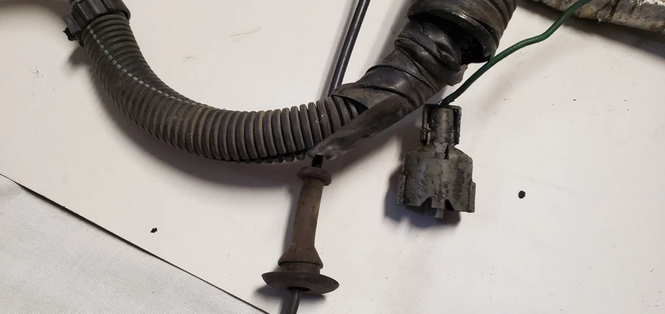 Camaro Z28 Firebird 1993 transmisión automática LT1 motor arnés de cableado eléctrico Foto 3 de 4