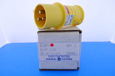 1 Pc GE GE320P4 20AMP 125V 2 Pole 3 Wire Pin & Sleeve Plug Splashproof New