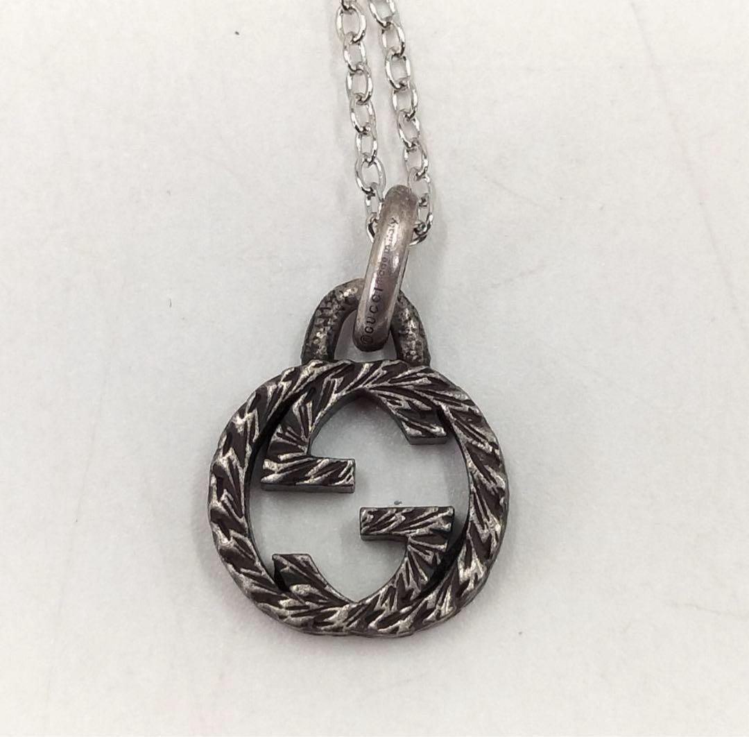 Gucci Arabesque Interlocking GG Silver Necklace U… - image 2
