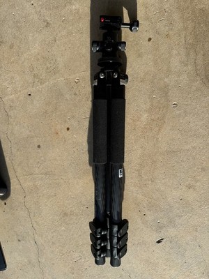 Giottos Silk Road YTL8284 Tripod & MH-1302 Pro Series II Ballhead