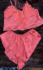Victoria  s Secret VINTAGE Gold Label High-Cut Peach Satin  Lace PJ Set Size P