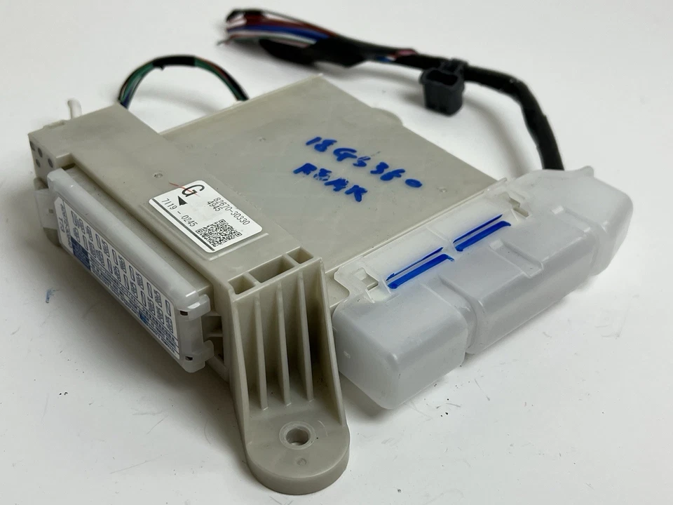 Lexus GS350 2018 cabina interior caja de fusibles 82670-30330 OEM Foto 4 de 4