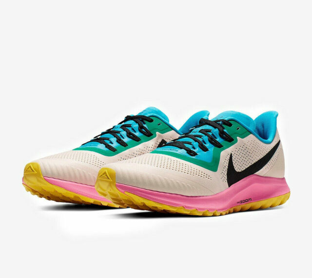 Nike Air Zoom Pegasus 36 Trail Light 