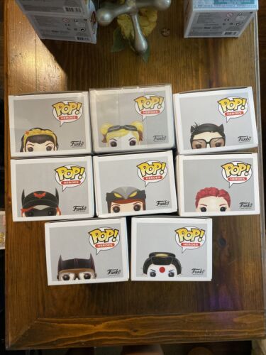 Funko Heroes DC Comics Bombshells Set di 8 Wonder Woman Chase Harley Quinn Cat - Foto 6 di 7