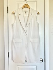 Halston white longline vest Size M Minimalist Quiet luxury Tailored Office Work