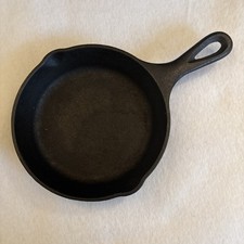 Lodge 3SK Cast Iron Skillet 6.5” Mini Frying Pan Made in USA