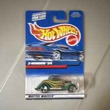Hot Wheels 2000 3-Window '34 Ford 1934 1:64 Diecast Car Unopened # 132