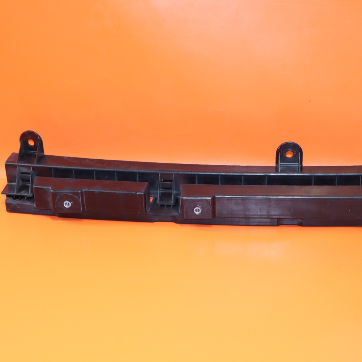 Rolls-Royce Cullinan 2019-2022 FRONT Bumper bracket P/N 51117448917
