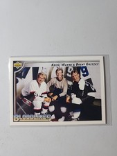 1992-93 Upper Deck #37b Keith Gretzky / Wayne Gretzky / Brent Gretzky
