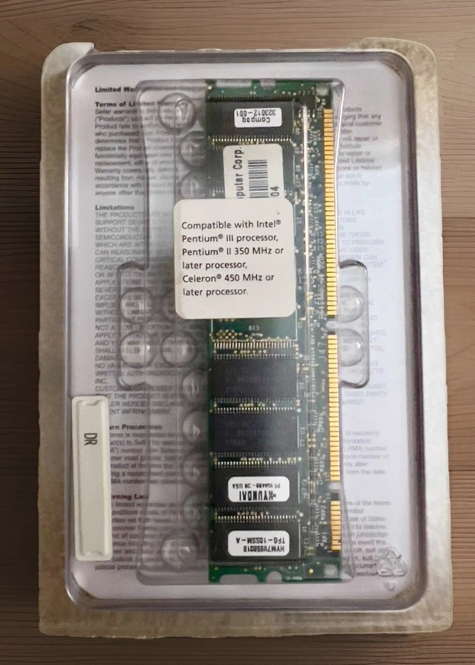 SpecTek Select 256MB 168-Pin PC133 SDRAM DIMM Desktop Memory SP32M64S4D75 - Image 3 of 3