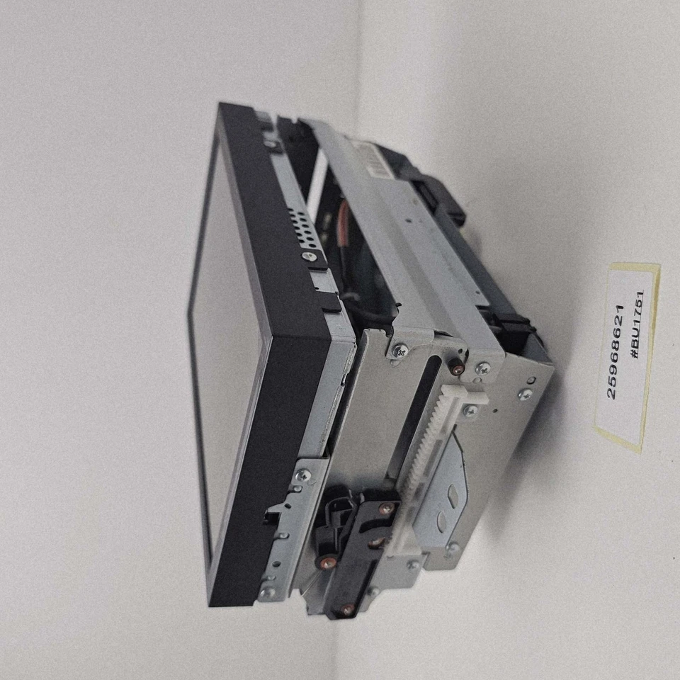 Conjunto de pantalla Cadillac CTS 2008-2015 radio navegación pantalla 25968621 Foto 3 de 4