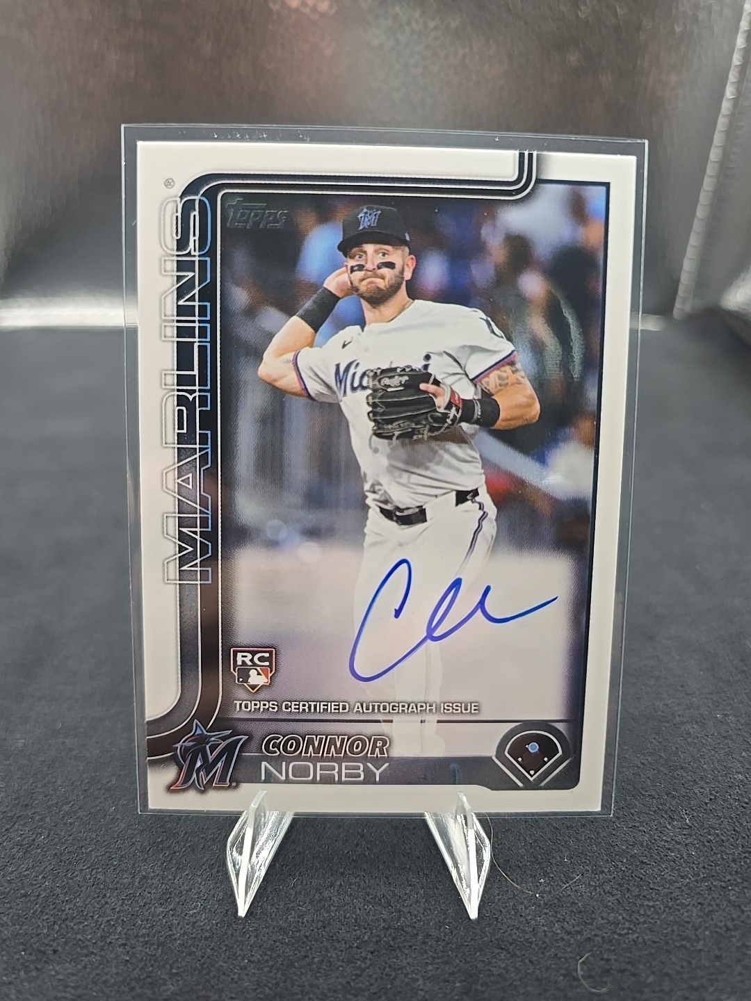2025 Topps Series 1 - Flagship Real One Autographs Connor Norby #132 (AU, RC)