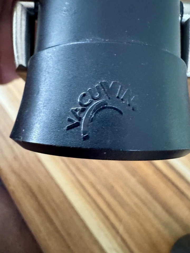 2 Vacu Vin Champagne Servers Pourers Rolhas Savers Wine Barware Bar Ano Novo - Imagem 4 de 4