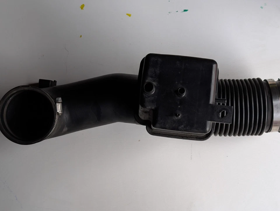 Manguera de admisión de filtro de aire Toyota Sequoia Tundra 2001-2004 con resonador 17880-0F010 Foto 3 de 4