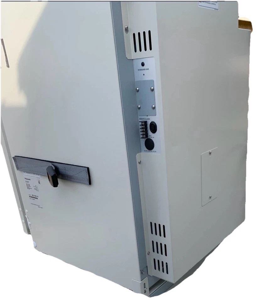 Incubadora de CO2 Panasonic, MCO-18ACL, laboratorio Foto 3 de 4