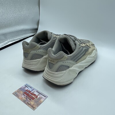 Size 9 - adidas Yeezy Boost 700 V2 Cream Grey (GY7924