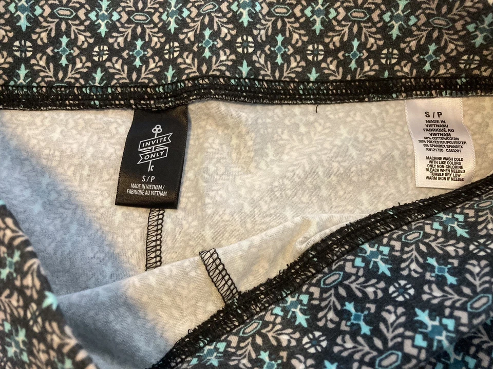 Lote de 3 leggings Aeropostale nuevos talla pequeña nuevos con etiquetas Foto 4 de 4