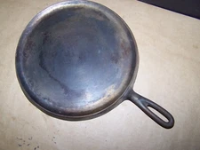 Vtg WAGNER WARE Sidney -0- 1109 E Round Griddle Cast Iron Skillet 10"