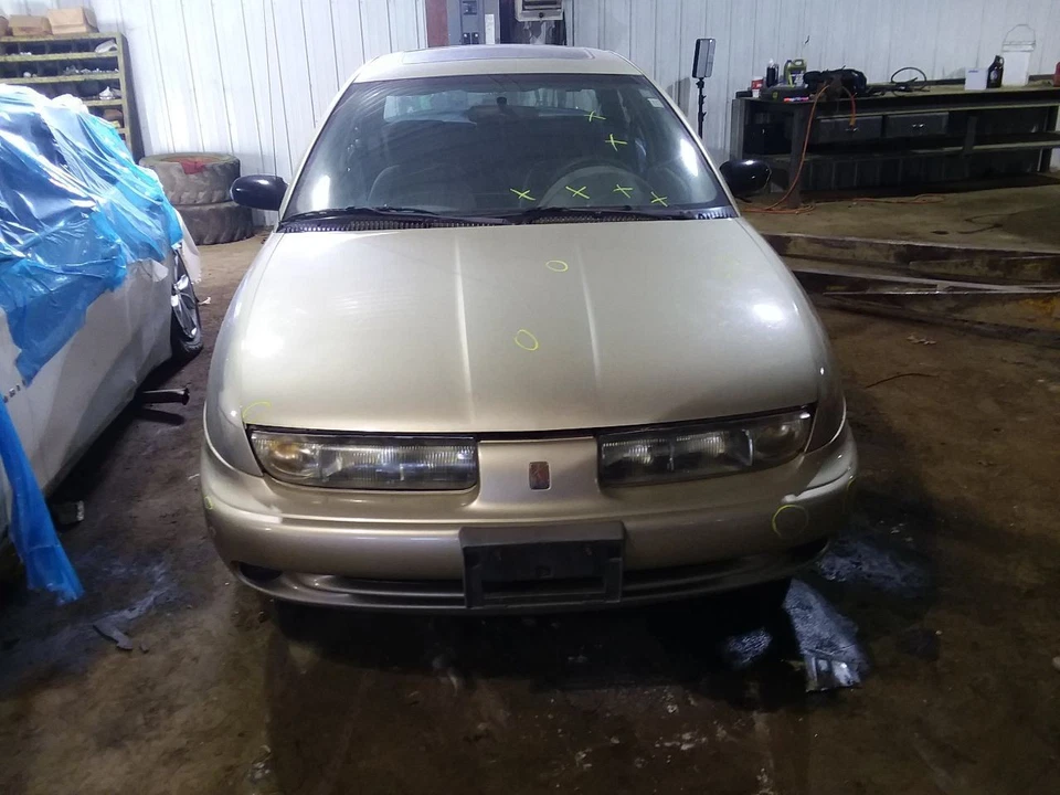 Parachoques trasero sedán SL2 carrocería color se adapta a 96-99 SATURN S SERIES 2055120 Foto 3 de 4