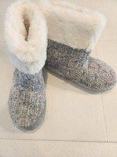 Memory Foam Slipper Boots Woman's Sz Small 7 GRAY