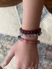 5 piece Elegant Faux Pearl Bead Stackable Bracelet Set. Large Small Pearls