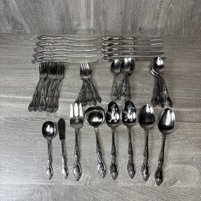 Vintage Wm A Rogers Oneida Silver Huntington 56 Pc Flatware Set Floral Read
