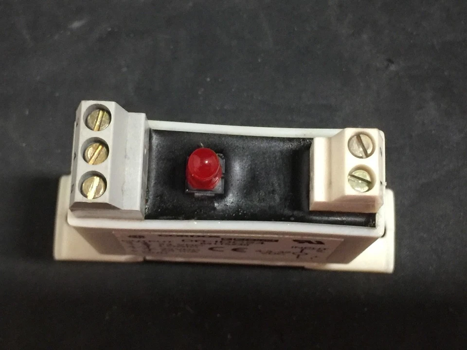 GORDOS DR-IDC24 I/O INPUT MODULE - Image 2 of 4