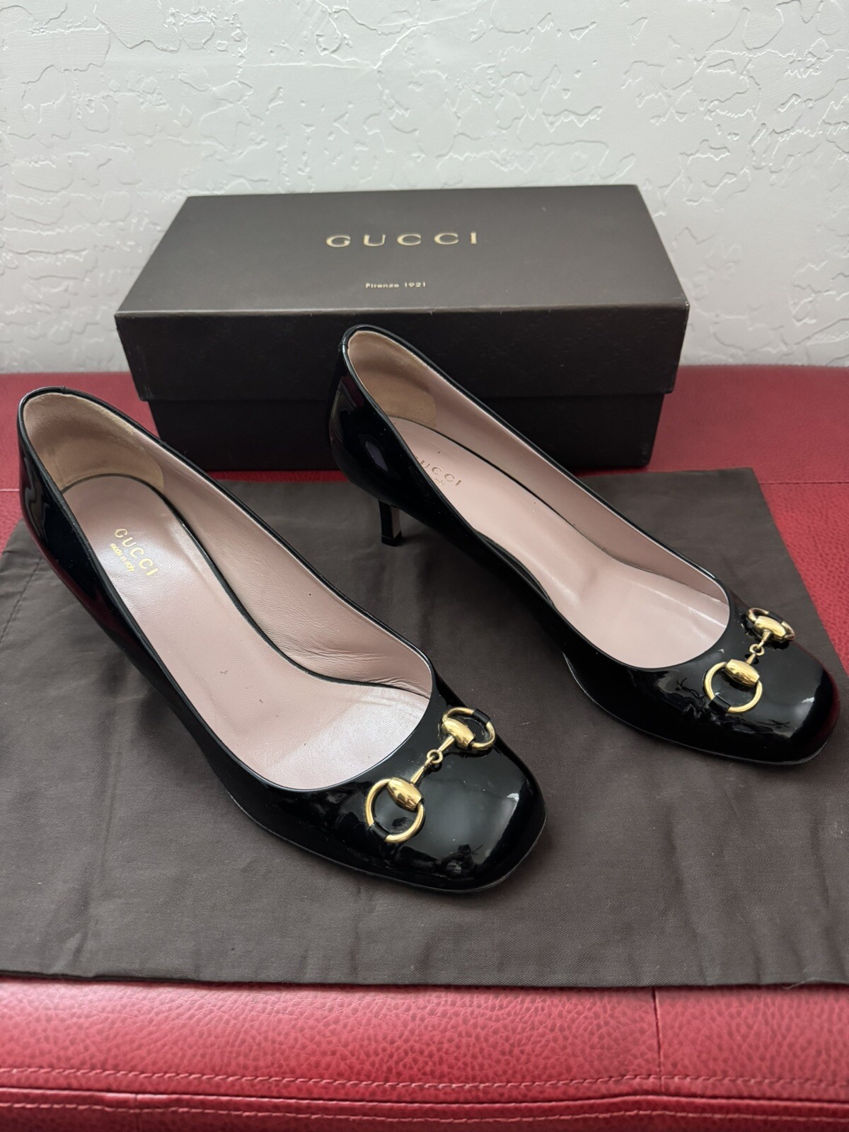 Gucci Vernice Crystal Nero heels size 41 with original box rare excellent condition-image
