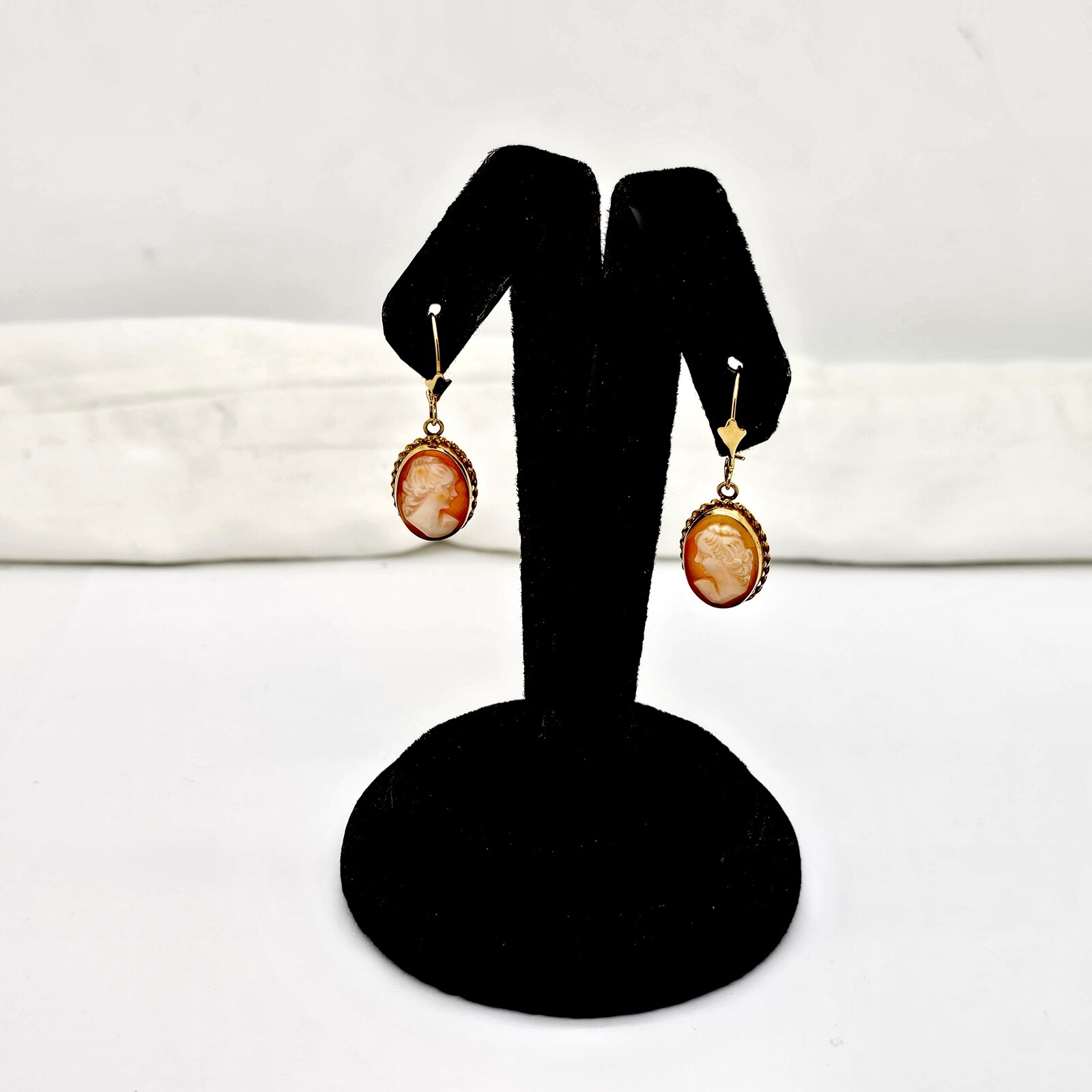 14K SOLID GOLD MOUNTED CARVED SHELL PORTRAIT CAME… - image 8