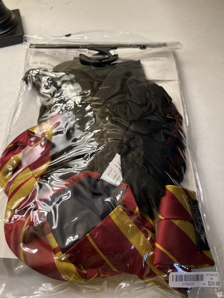 Gryffindor Bata Harry Potter Niños Disfraz De Lujo Capa Unisex Negro Mago Capa Foto 2 de 2