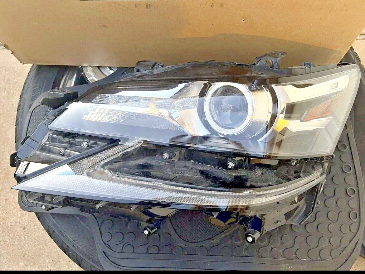 NEW LEXUS GS350 GS450H GS200t DRIVER SIDE HEADLIGHT LED BALLAST