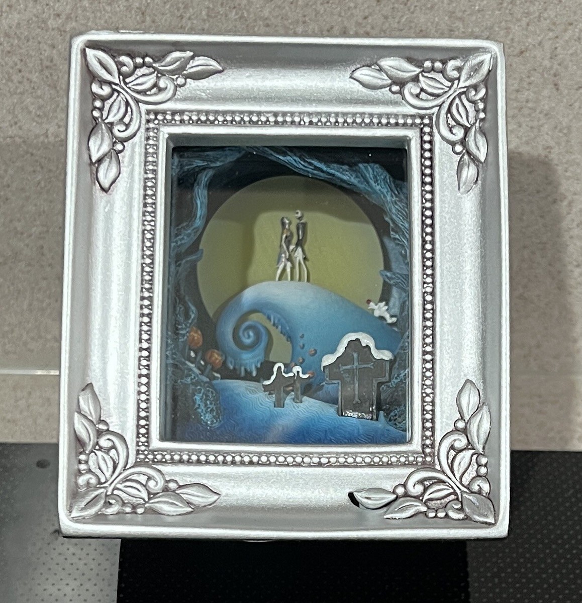 Disney Olszewski Gallery of Light Jack & Sally Embrace NIB | eBay