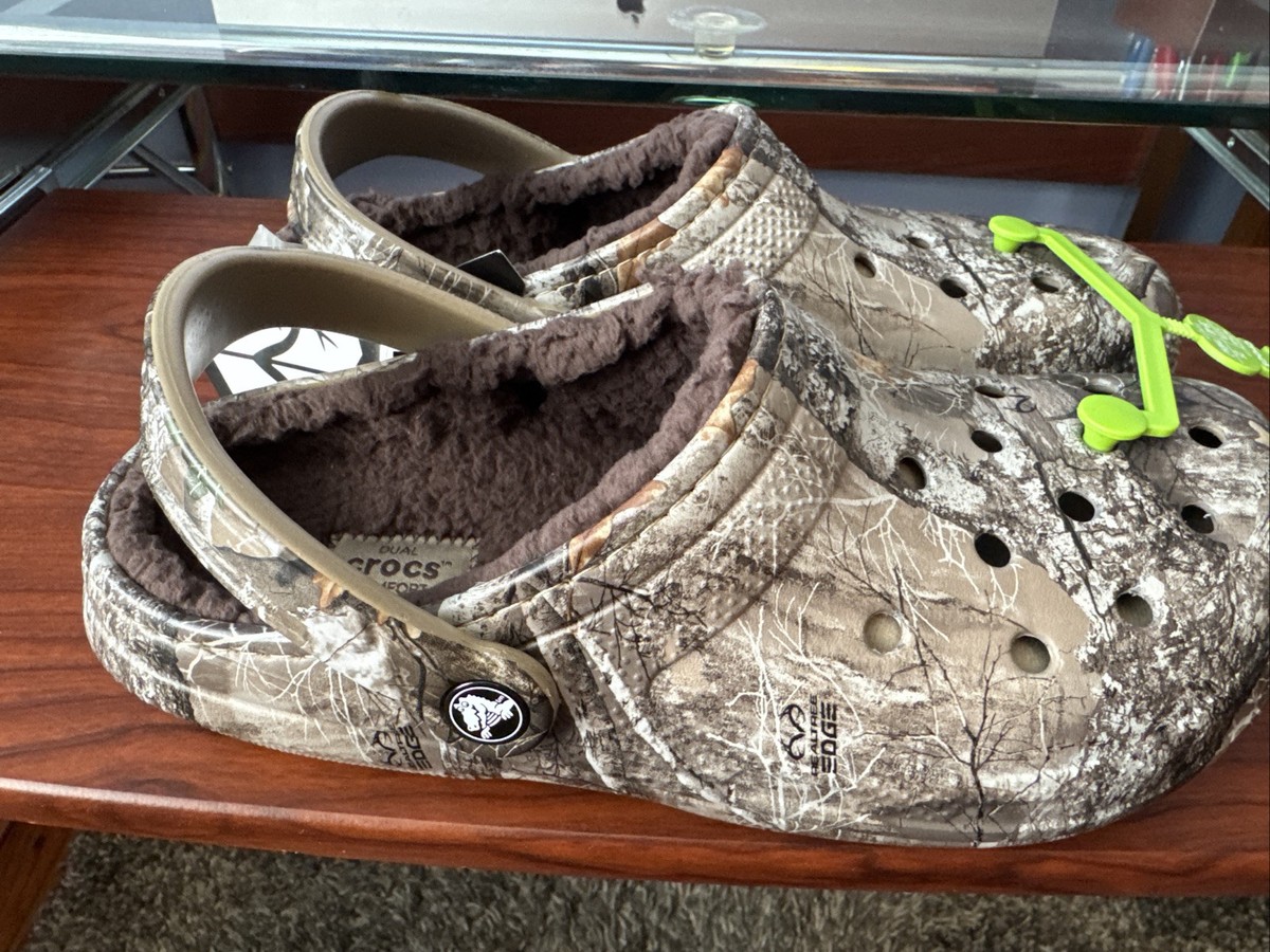 RealTree Hydro Lined Camouflage Clog Men’s size 10 Brand New with Tags Crocs Classic Realtree APX Lined Clog | SHOE DEPT ENCORE main image 3