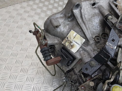 TOYOTA AVENSIS GEARBOX 6 SPEED MANUAL 2.0 DIESEL 3030020A30 MK3 2015 - Picture 13 of 14
