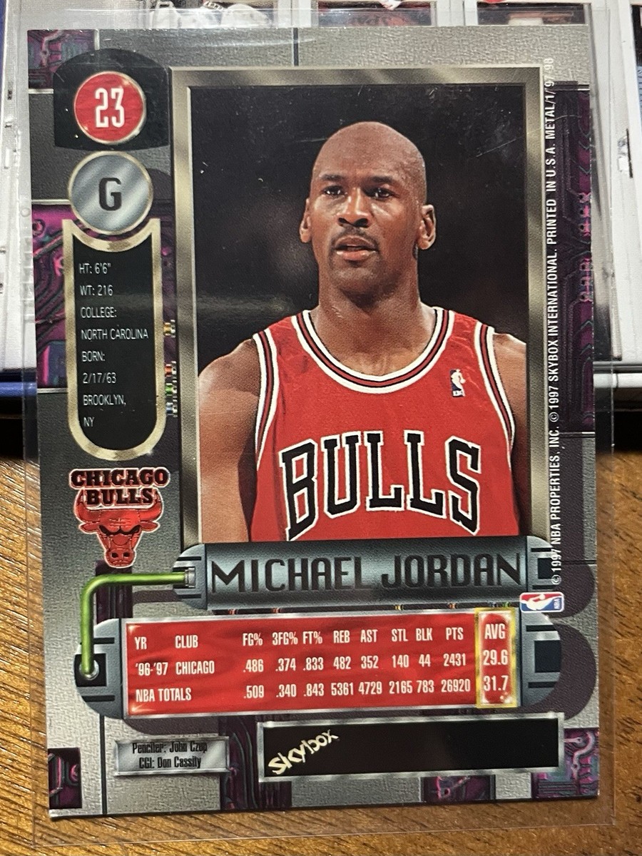 SkyBox 1997-98 Metal Universe Planet Metal Michael Jordan Bulls