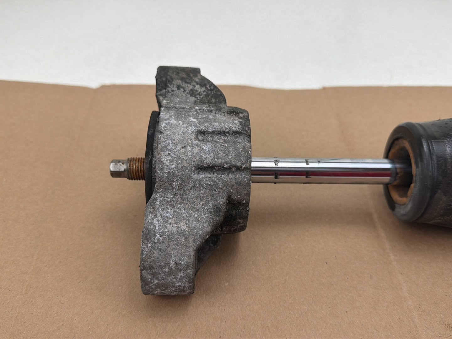 Maserati Ghibli 2014-2017 Rear Right Damper P/N 06701029150