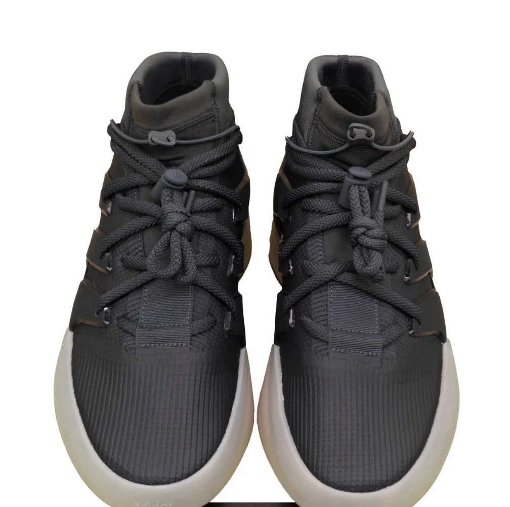 Fear of God Athletics x adidas I BASKETBALL Carbon for Sale
