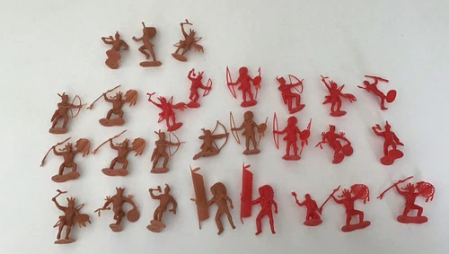 Vintage 1950-60s Marx Western Play Set RED / TAN Plastic 54mm Indians LOT OF 28