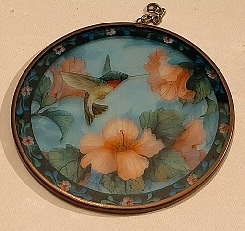 Vintage Hummingbird Pink Flowers Stained Glass Sun Catcher Brass Frame 4.75"