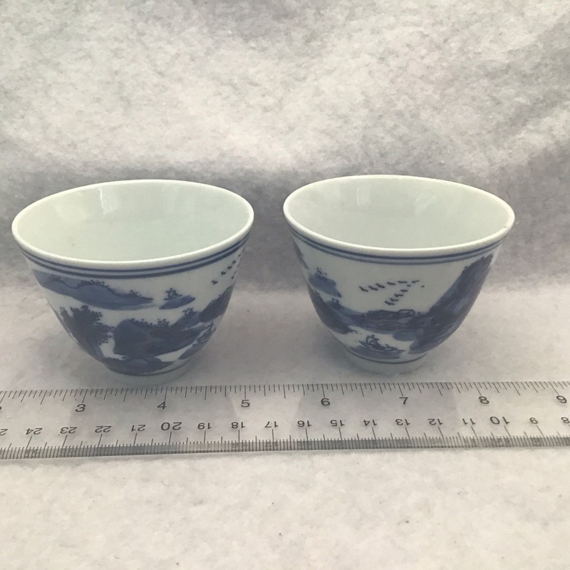 Antique Vintage Pair Japanese Arita Underglaze Blue And White Porclian Tea Bowls