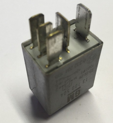Vauxhall Vectra Zafira Multi Use Grey Relay GM 13100504 Bosch 0332201100 -#41 - Picture 2 of 2