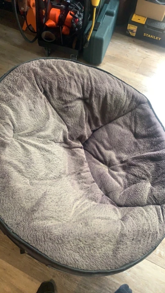 Silla platillo de piel sintética Mainstays WK659843 - gris Foto 4 de 4