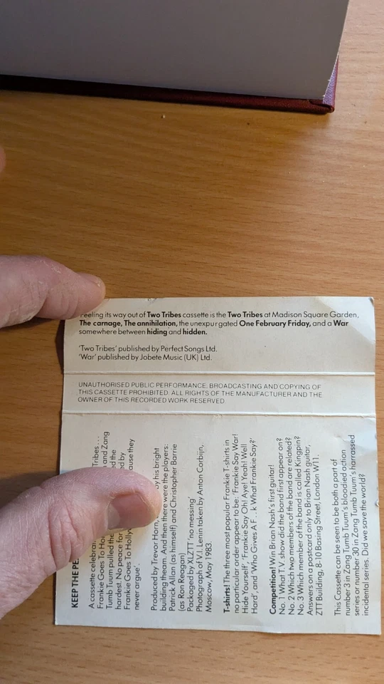 Frankie Goes To Hollywood - Two Tribes (Cassette Tape, 1984) Single Foto 3 de 3