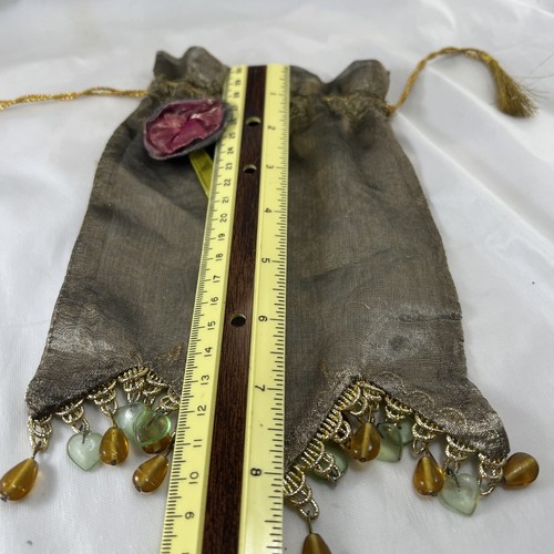 Vintage Mesh Small Purse With Reddish Flower And Beads - Picture 4 of 6