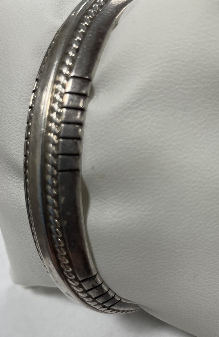 アクセサリー TAHE navajo bangle vintage W. Tahe Navajo Sterling Silver Unisex/Mens/Womens Bangle