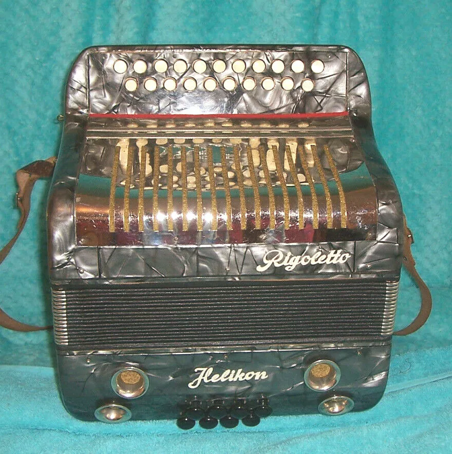 Rigoletto accordion deals